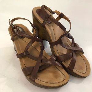 Dansko Brown Leather strappy Sandals
